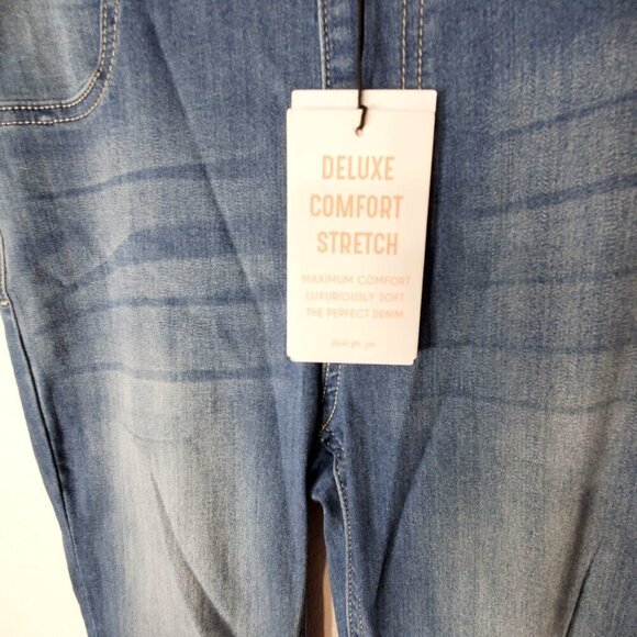 Cello Deluxe Comfort Stretch Size Medium Blue Flare Jeans RN#129203 Acid wash - Picture 10 of 14